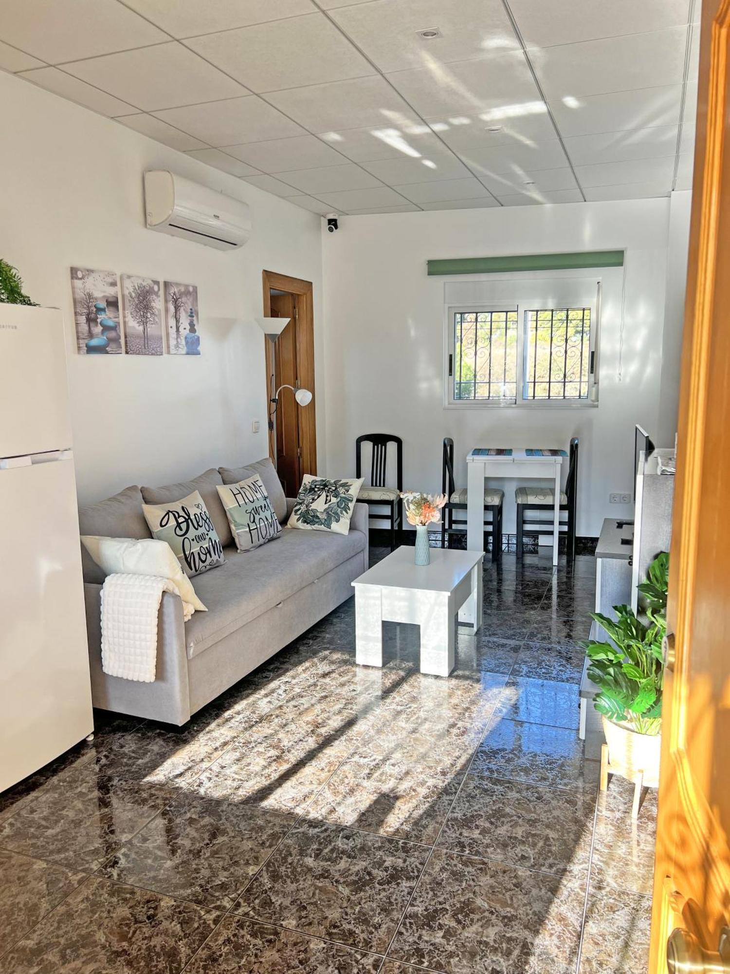 Appartement A 100 Metros De La Playa. Parking Gratuito Privado à Alicante Extérieur photo