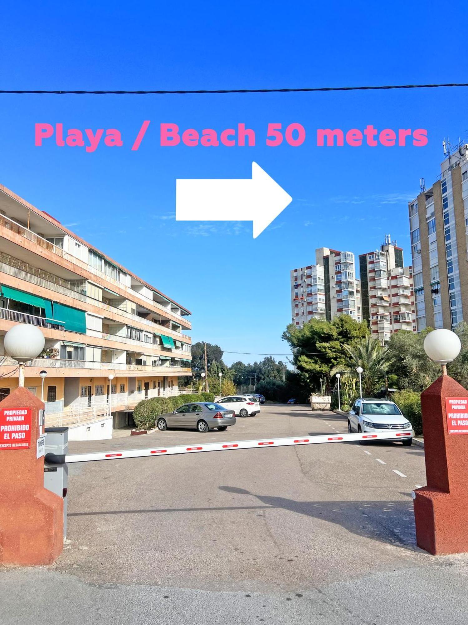 Appartement A 100 Metros De La Playa. Parking Gratuito Privado à Alicante Extérieur photo